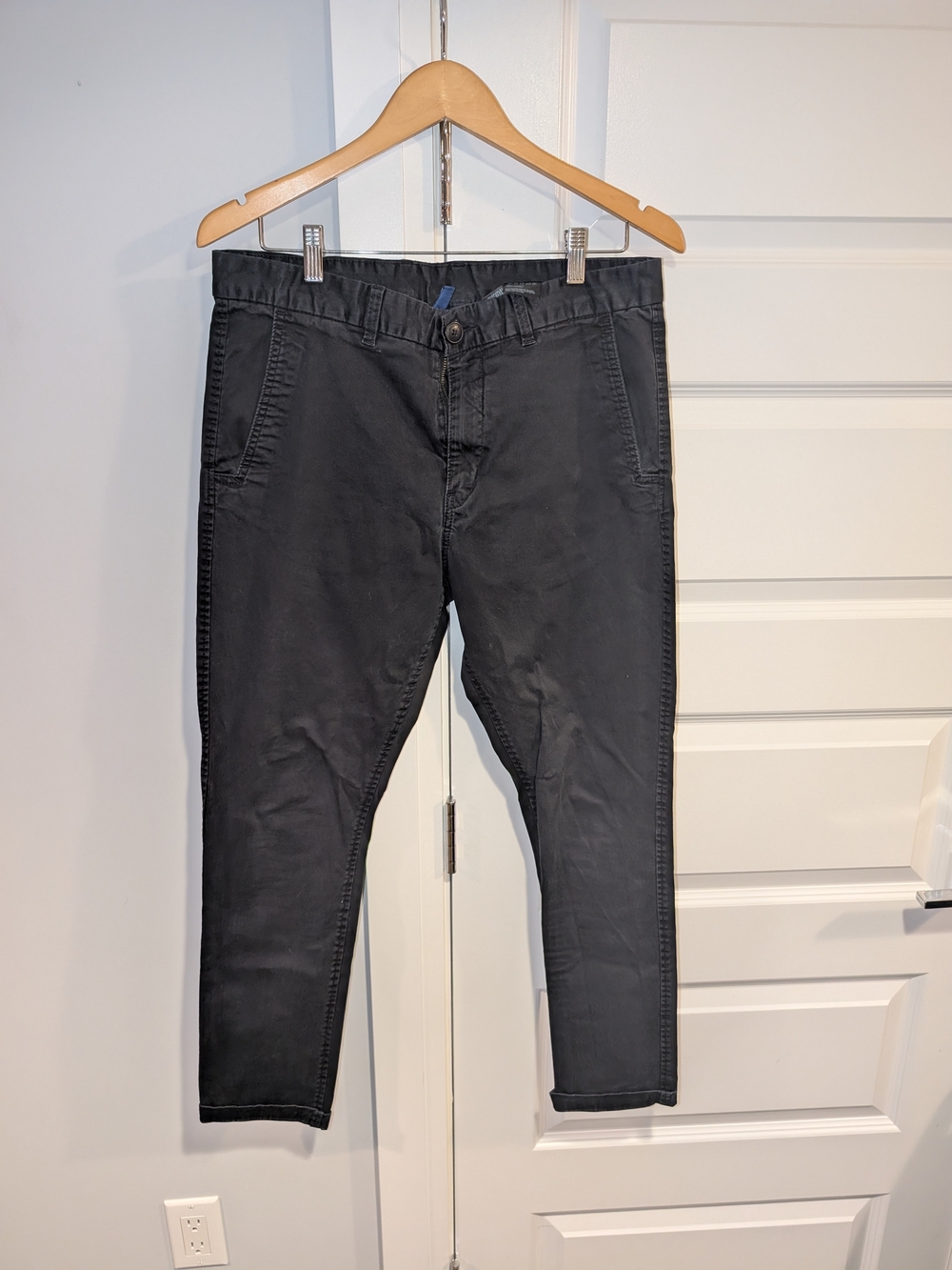 H&M Men's Black Slim Chino Jeans